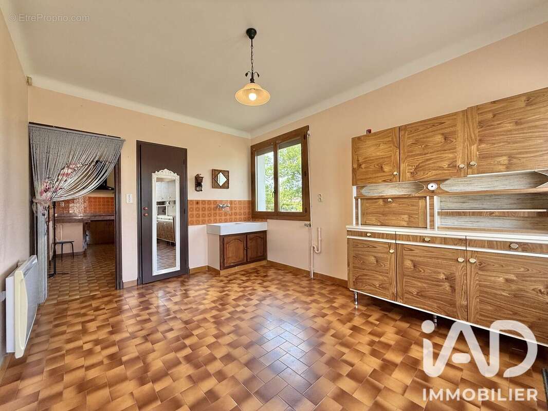 Maison 167 m² à Andrest  - photo 6