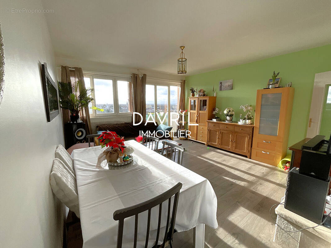 Appartement à CONFLANS-SAINTE-HONORINE