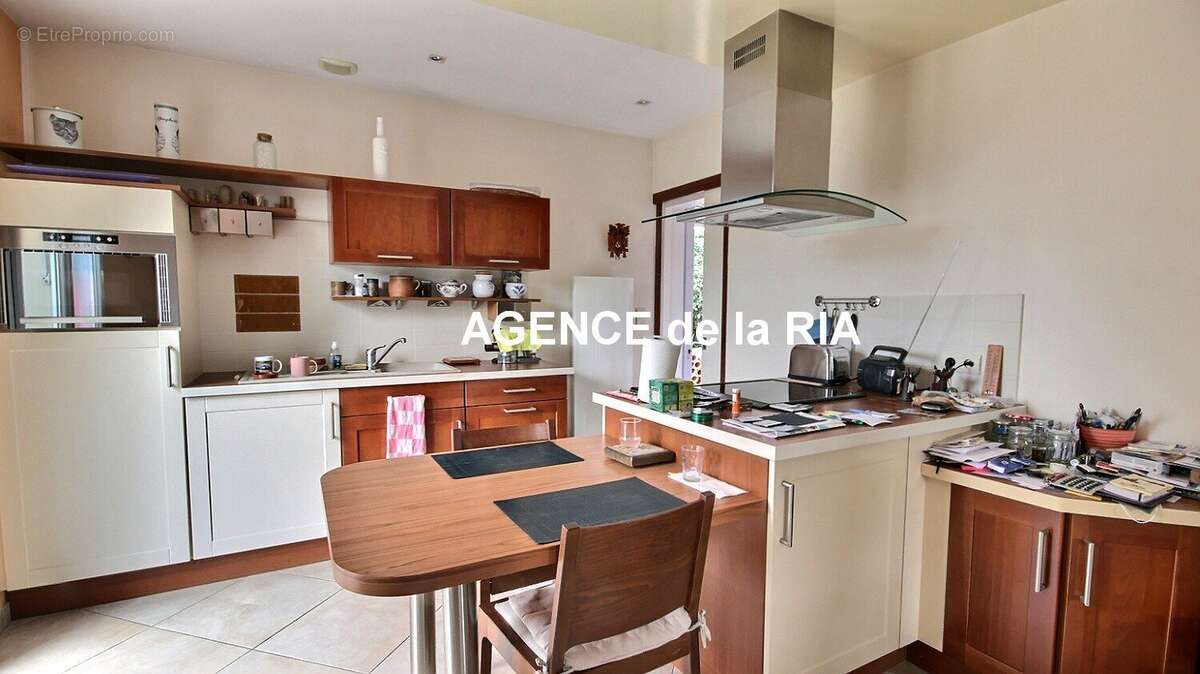 Maison à deux pas des commerces et proximité plage - photo 6