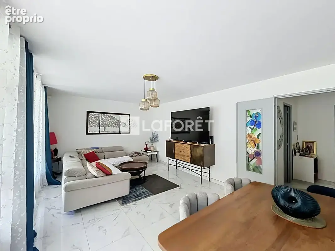 Appartement Marseille 4 pièce(s) 104 m2 - photo 3