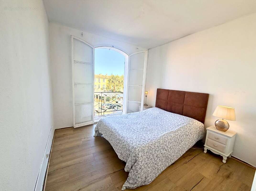 Appartement à GRIMAUD