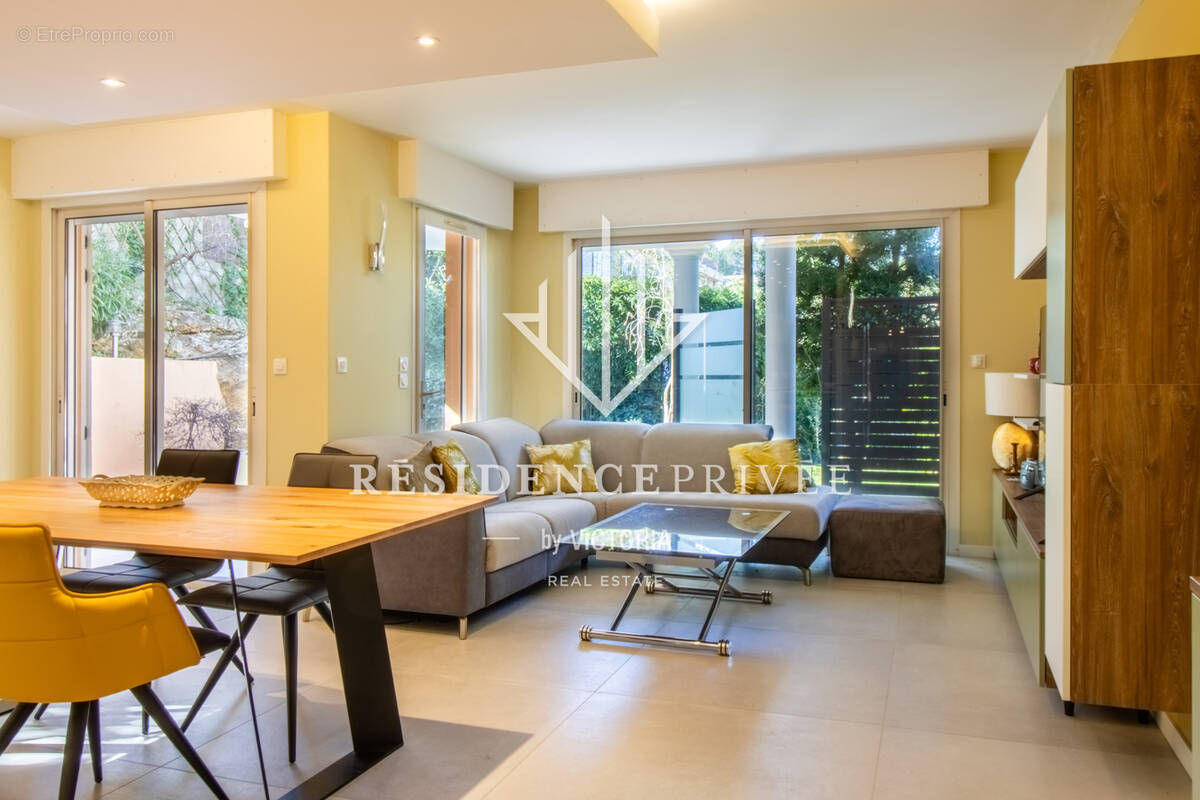 Appartement à LE PRADET