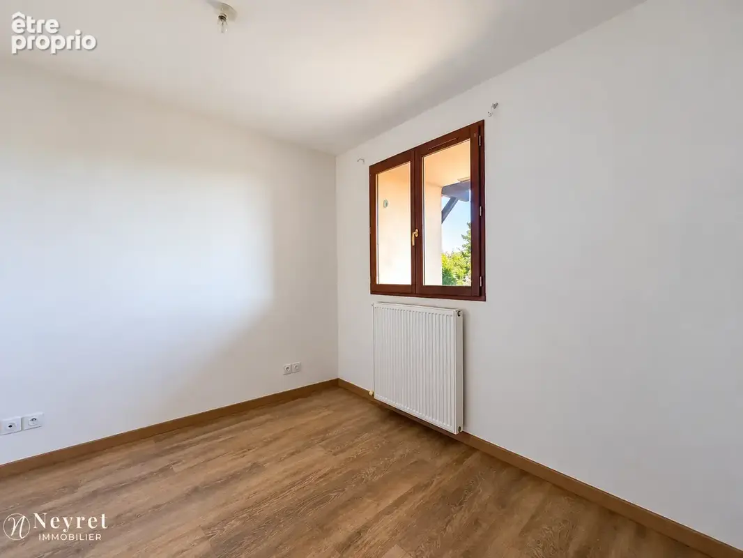 Appartement   4 chambres et extérieur à aménager - photo 4