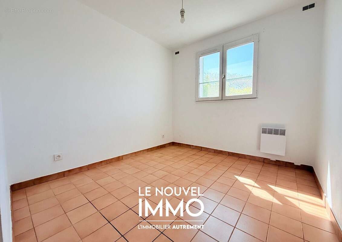 Maison à VELAUX