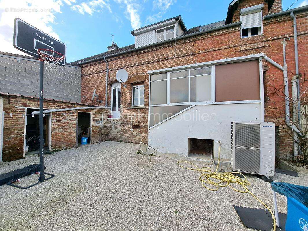 Maison en briques dans un secteur recherche d'abbeville - photo 11