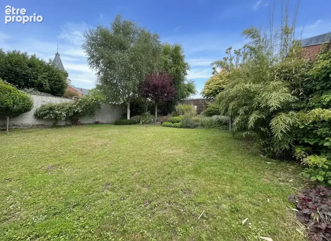 Maison 8 pièces 224 m² à vendre à Marcq-En-Baroeul (59700) - photo 2