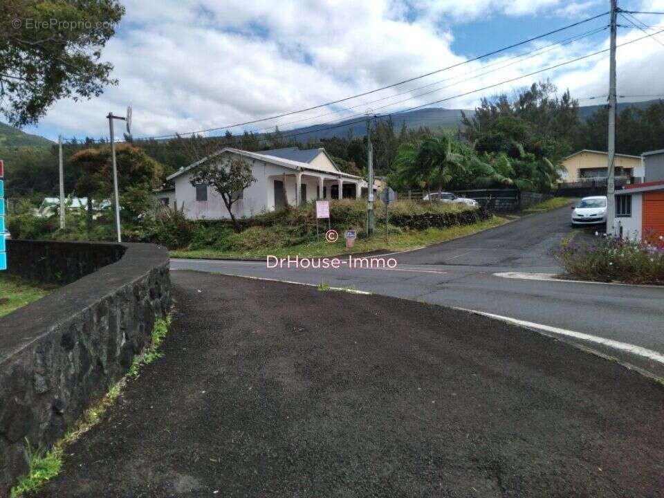 Maison à SAINT-PHILIPPE