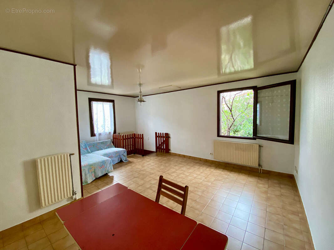 Maison à VENISSIEUX