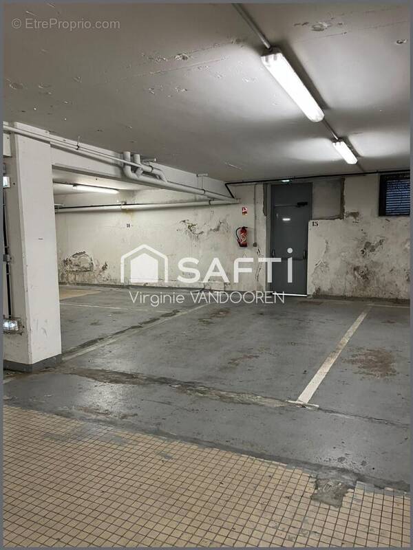Photo 1 - Parking à BOULOGNE-SUR-MER