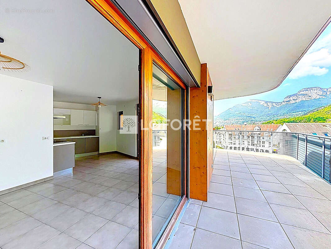 Appartement Challes Les Eaux 3 pièce(s) 68 m2 - photo 6