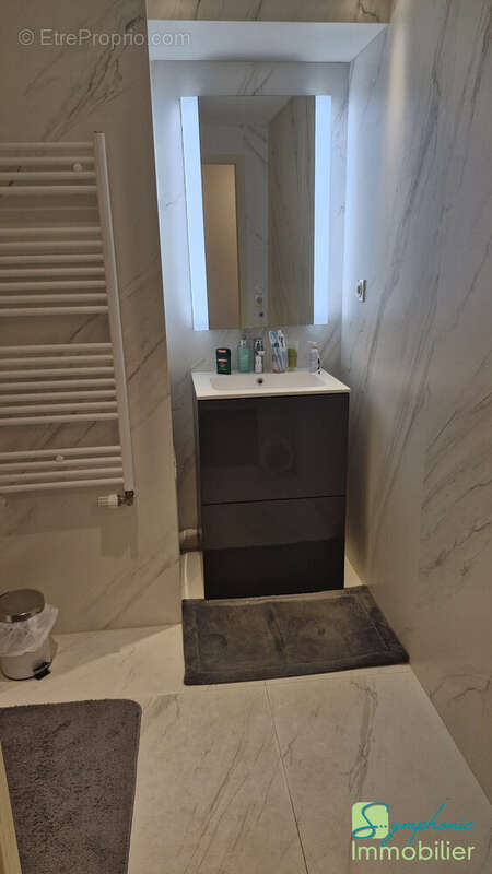 Appartement à LA RAVOIRE