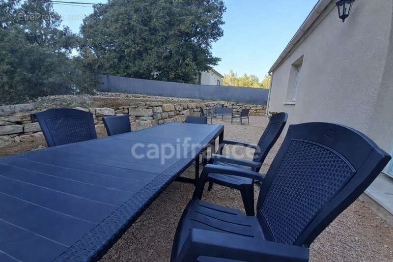 Maison à SAINTE-ANASTASIE-SUR-ISSOLE