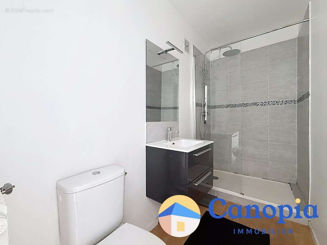 Appartement à MONTROUGE