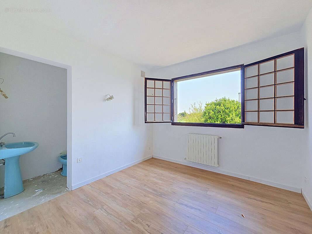 Maison  5 pièce(s) - photo 5