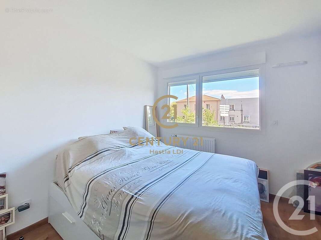 Appartement à GRIGNY