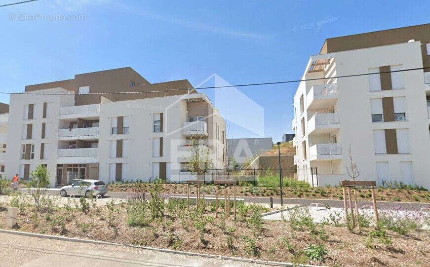 Appartement à GRIGNY