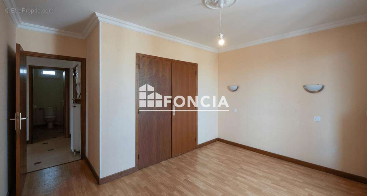 Appartement à BOURG-LES-VALENCE