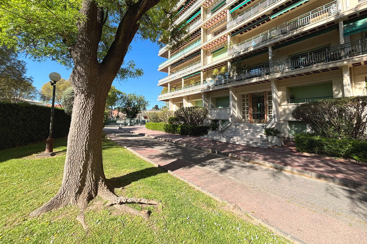 Appartement à MARSEILLE-8E