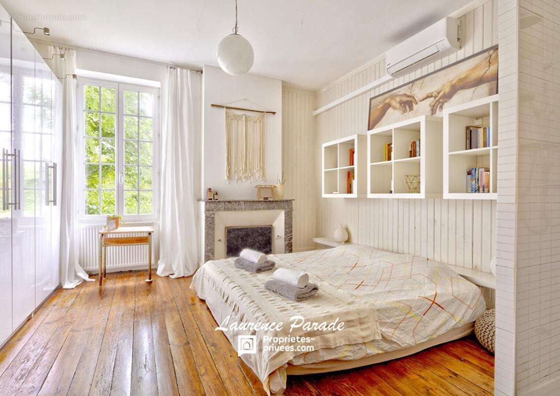 Maison à SAINT-MARTIN-DE-GURSON