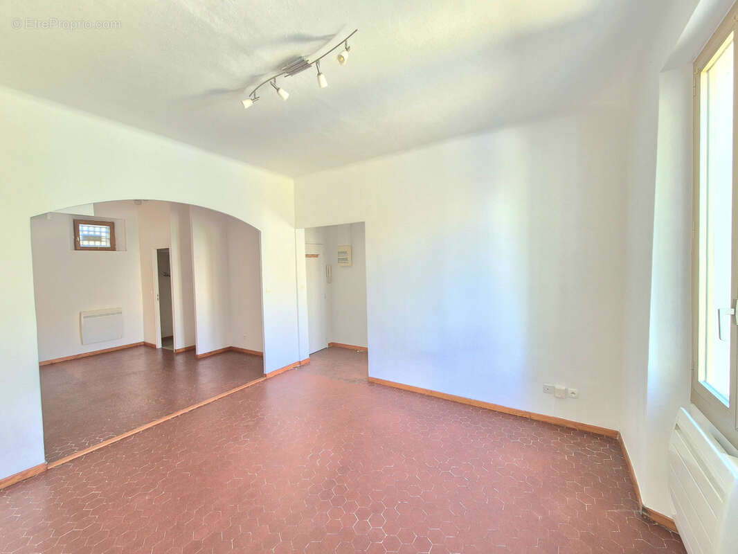 Appartement à HYERES