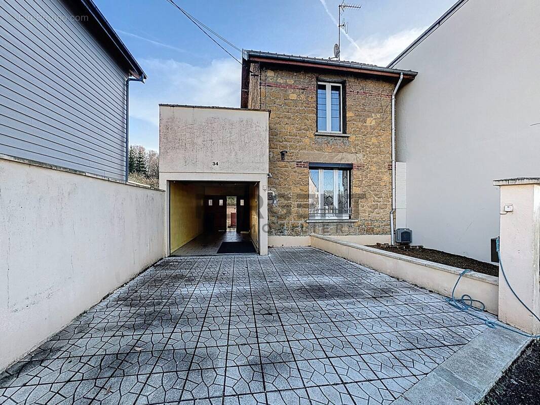 Maison à LA FRANCHEVILLE