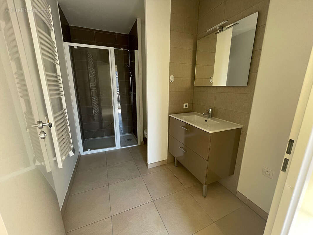 Appartement à SAINT-GRATIEN