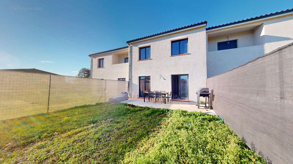 Maison à CASTELNAU-D'ESTRETEFONDS