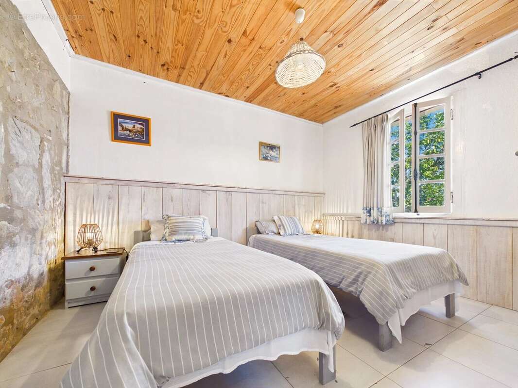 Charmante maison et maison d'amis avec piscines privées et terrasses spacieuses - photo 14