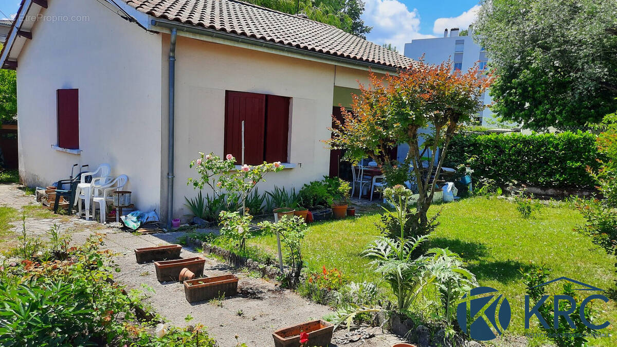 Maison à MERIGNAC
