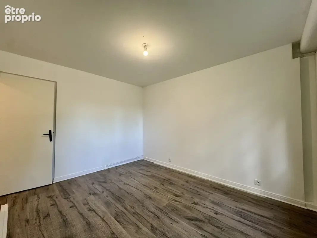 Appartement 5 pièces 84 m² à vendre à Rennes (35200) - photo 4