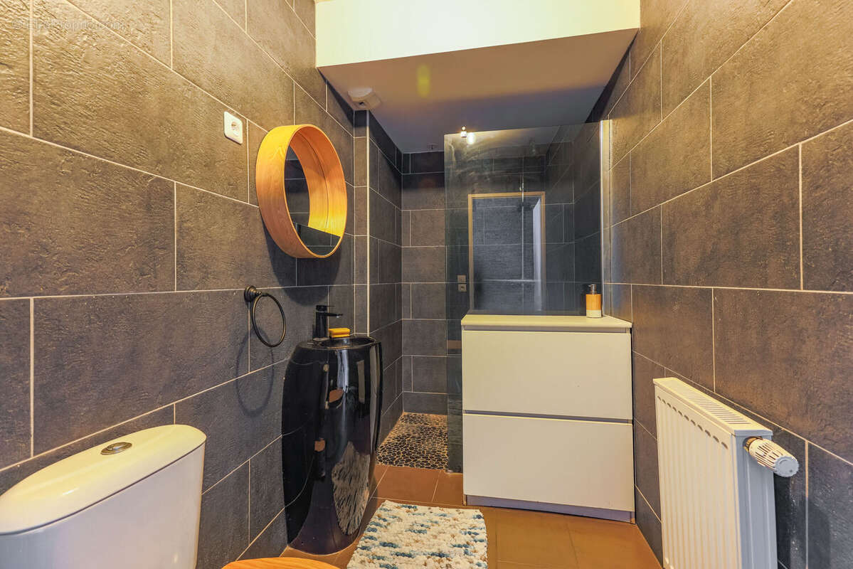 Appartement 94 m² à Pantin  - photo 3