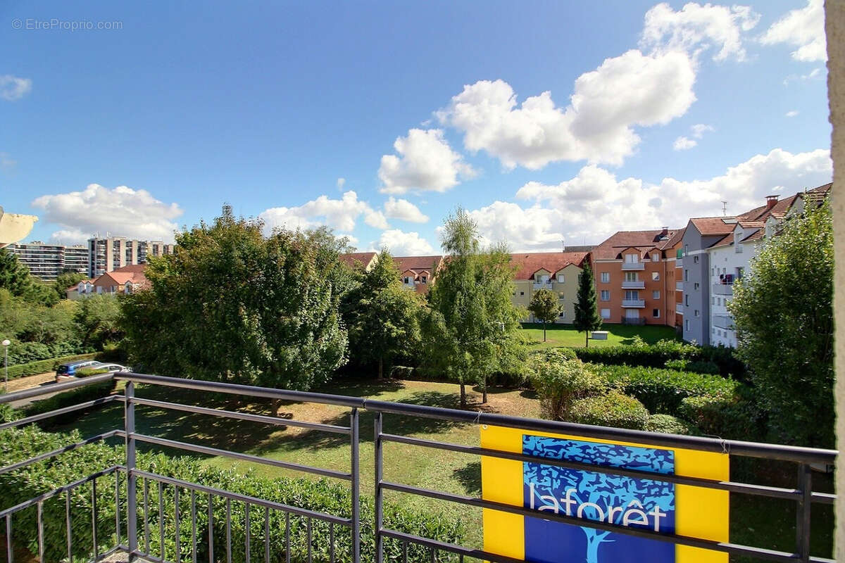 Appartement à GRIGNY