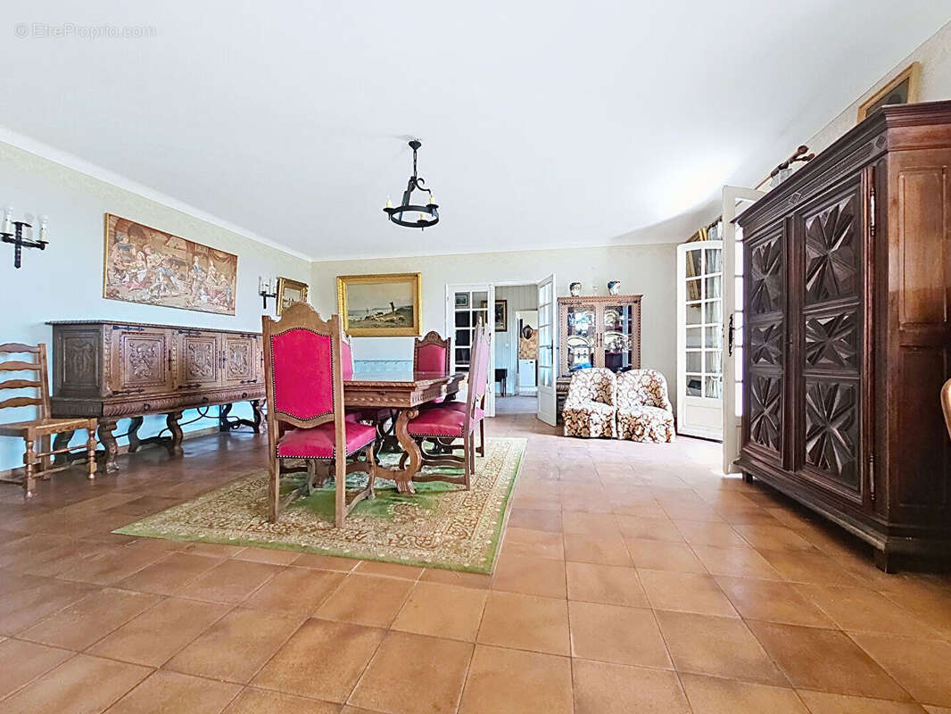 Maison de caractère 8 pièces de 192 m² avec vue panoramique - photo 7