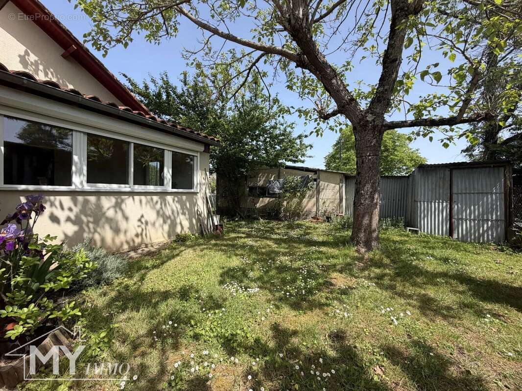 Maison à SAINT-LAURENT-DES-VIGNES