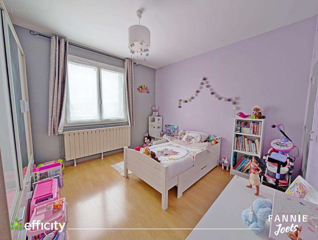 Appartement à TAVERNY