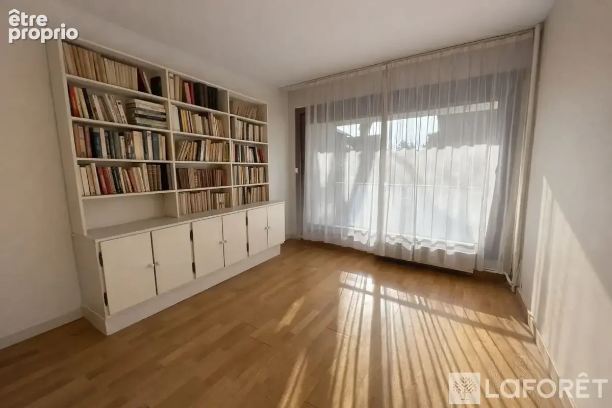 Appartement Sevres 3 pièce(s) 71 m2 - photo 6