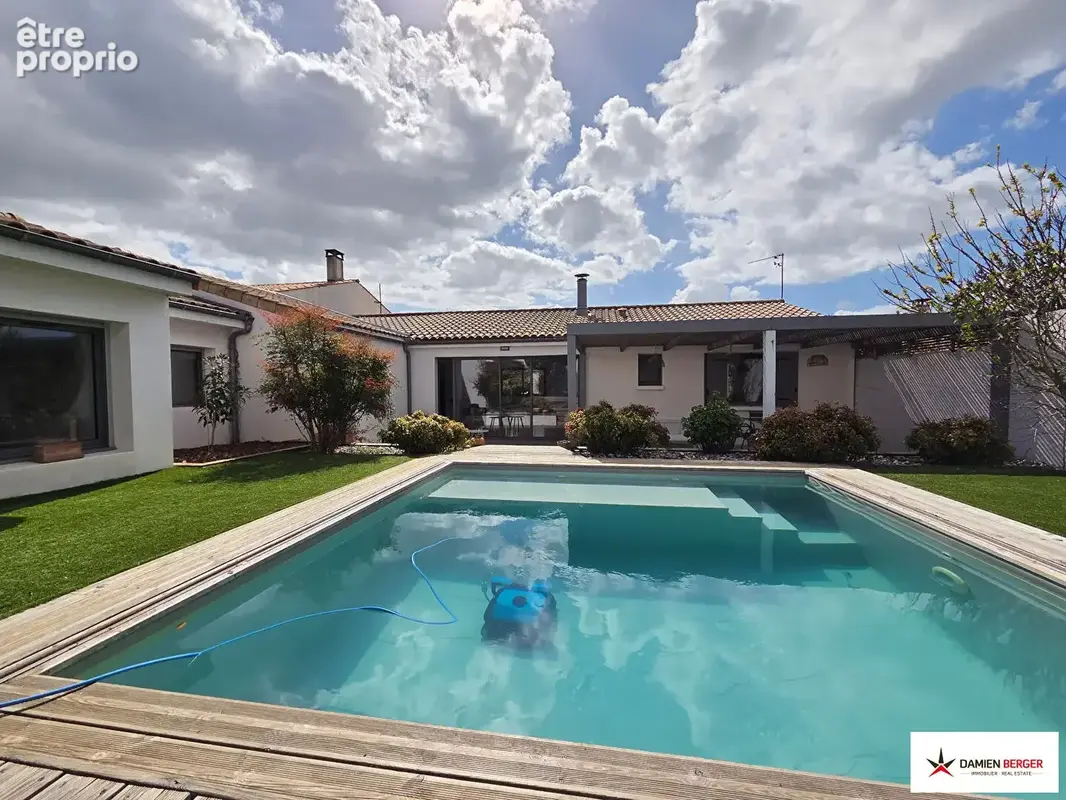 L'houmeau, propriété de plain-pied avec piscine. - photo 3
