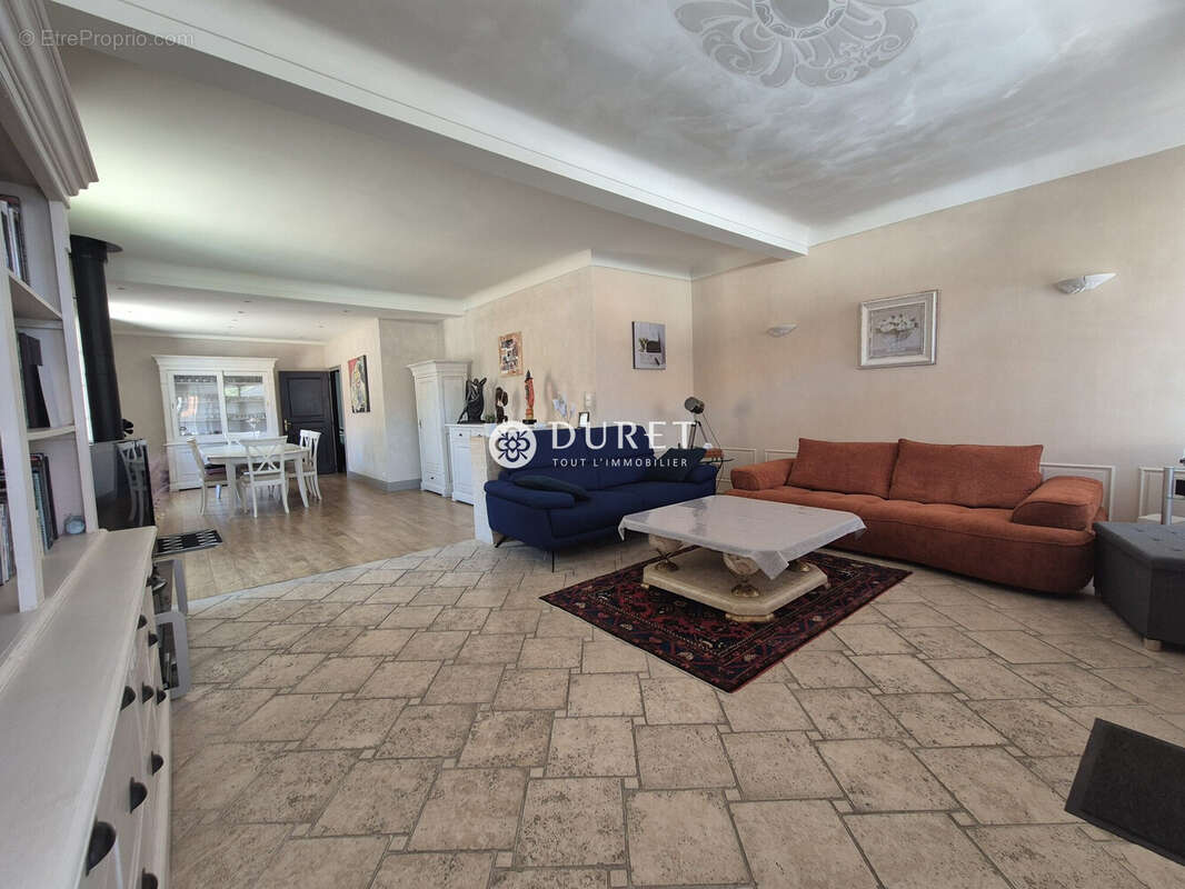 Maison 172 m² à Sainte-Flaive-Des-Loups  - photo 3