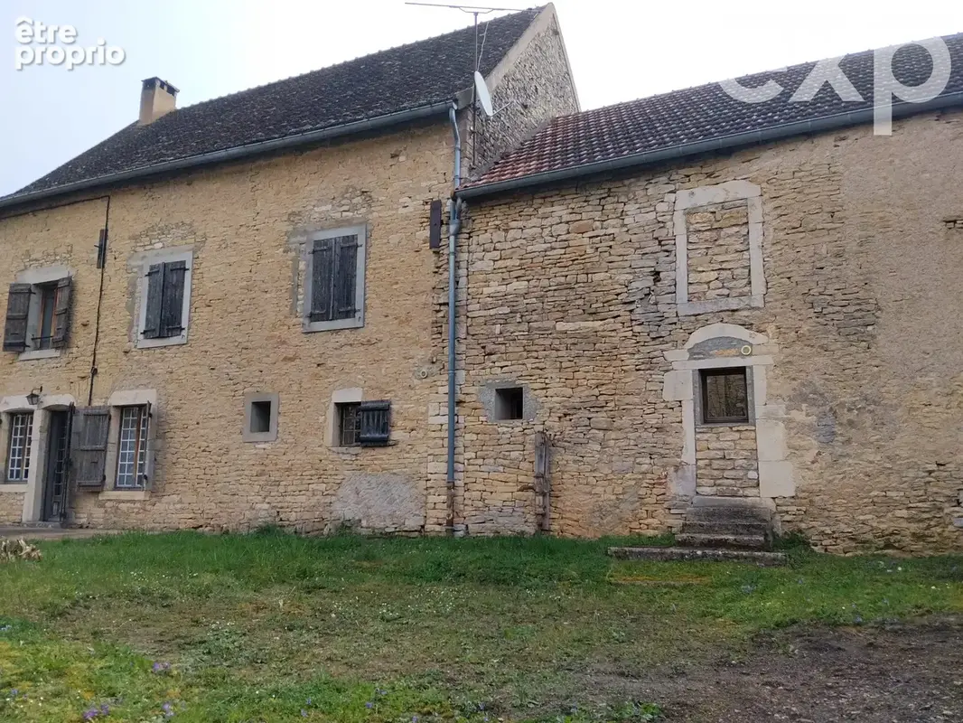 Maison 7 pièces 145 m² à vendre à Sennecey-Le-Grand (71240) - photo 8