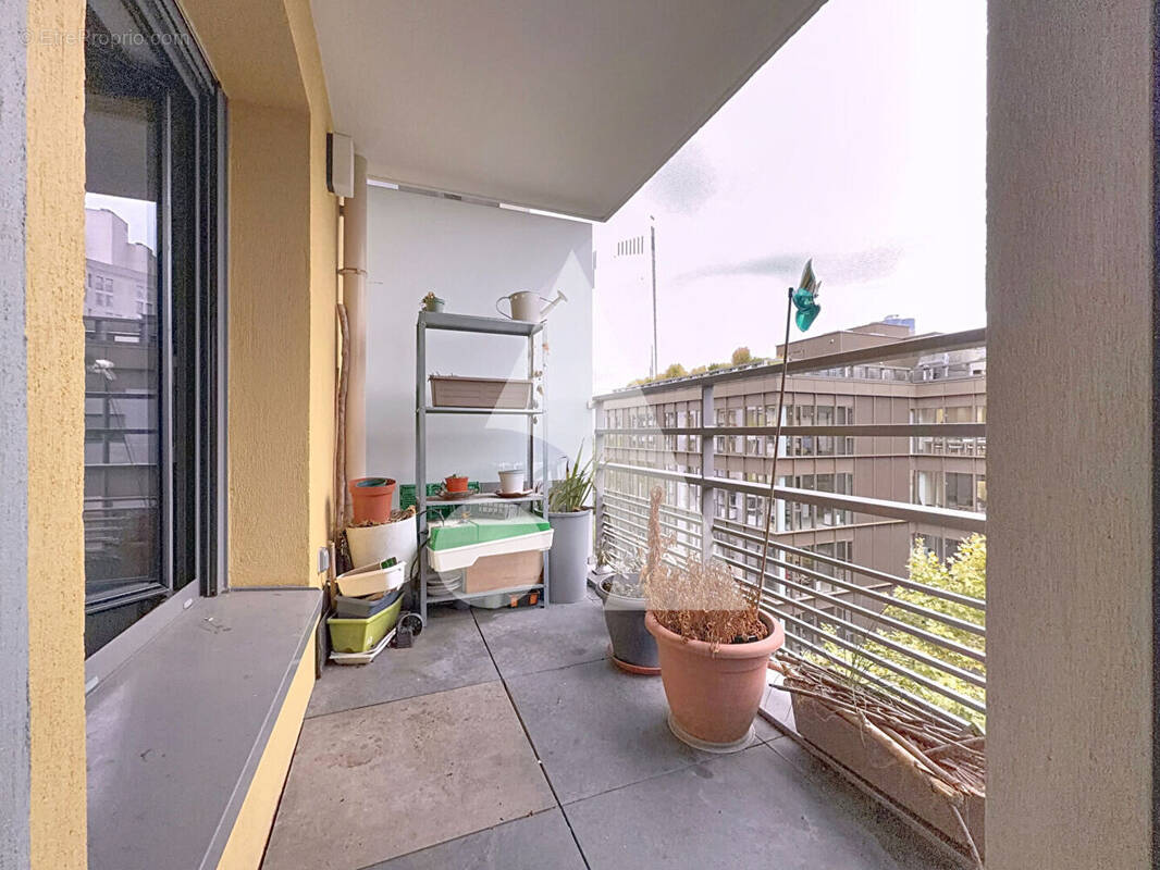 Appartement à NANTERRE