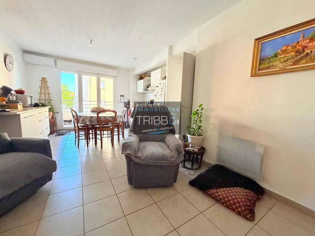 Appartement à SAINT-ESTEVE