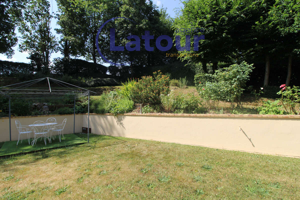 Secteur nonancourt, belle maison traditionnelle, 6 pièces, 4 chambres, 140 m2 - photo 14