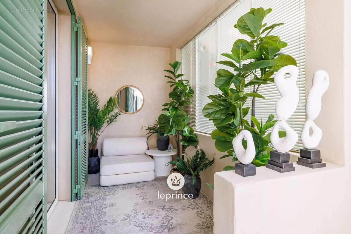 Appartement à NICE