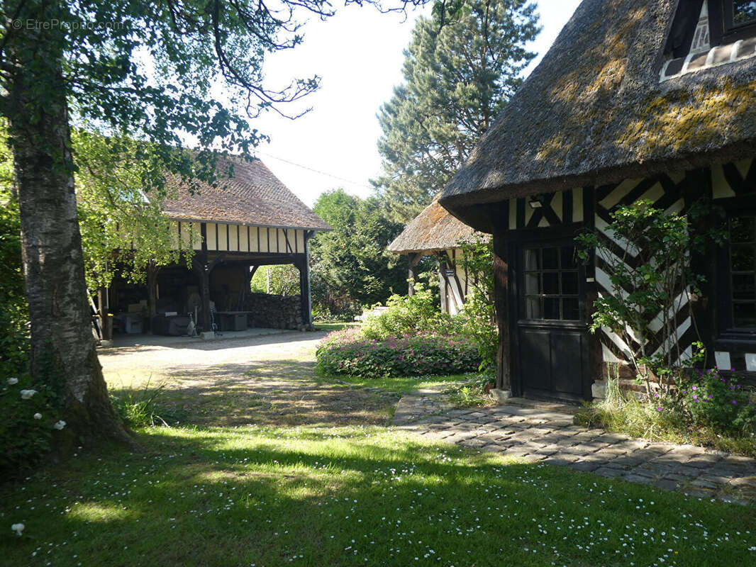 Maison à PONT-L&#039;EVEQUE