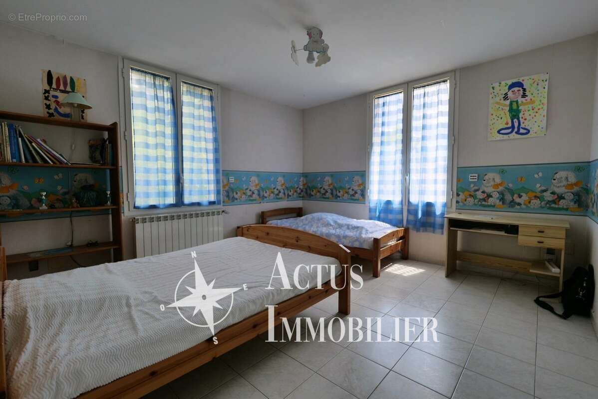 Maison à SALON-DE-PROVENCE