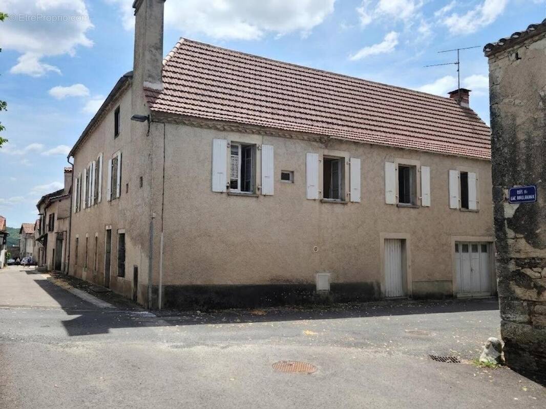 Photo 1 - Maison à MERCUES