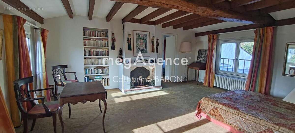 Maison à COGNAC