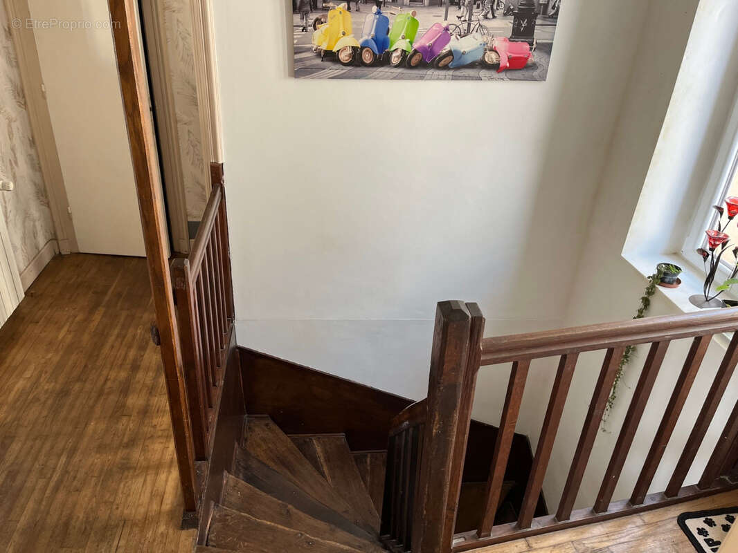 Maison à COUSSAC-BONNEVAL