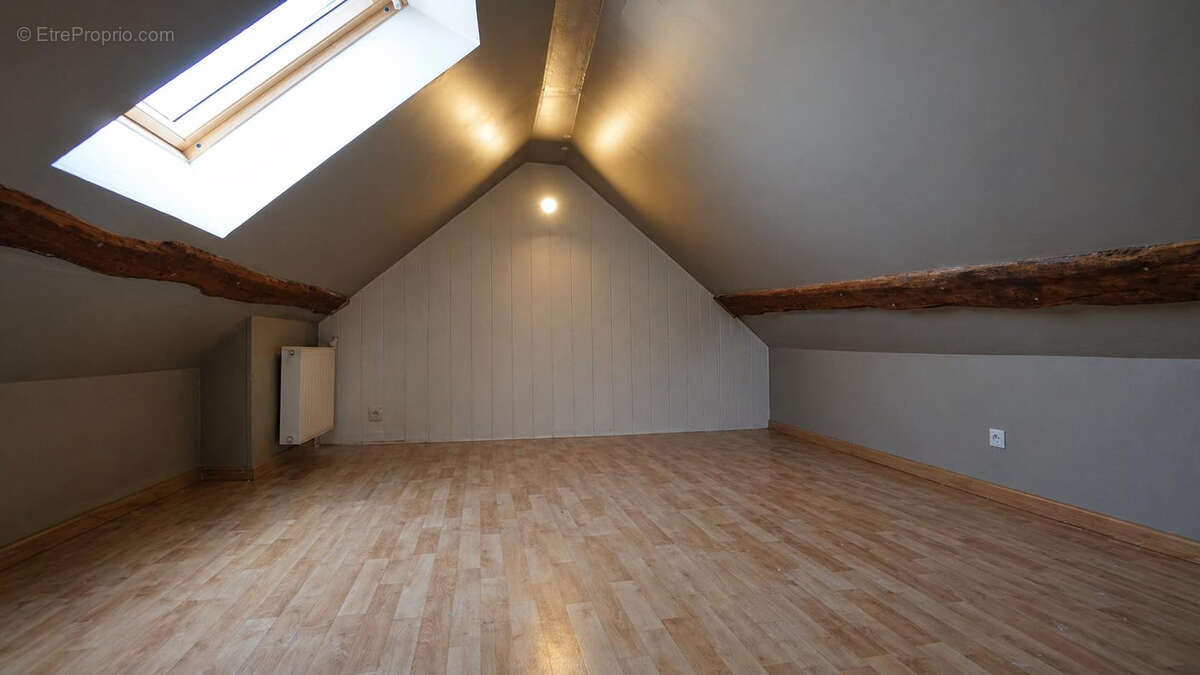 Maison à FLINS-SUR-SEINE