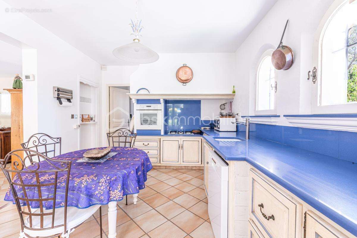 Dpt var 83 : maison provençale - veritable havre de paix - photo 8